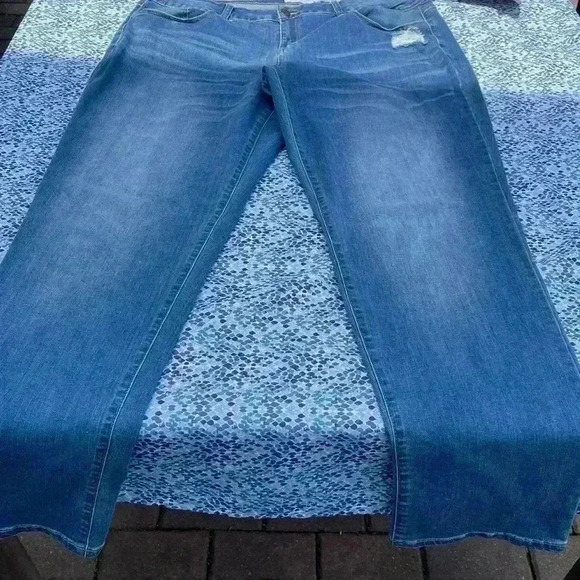Weatherproof, vintage, jeans, distressed, and size 16 - Picture 1 of 6